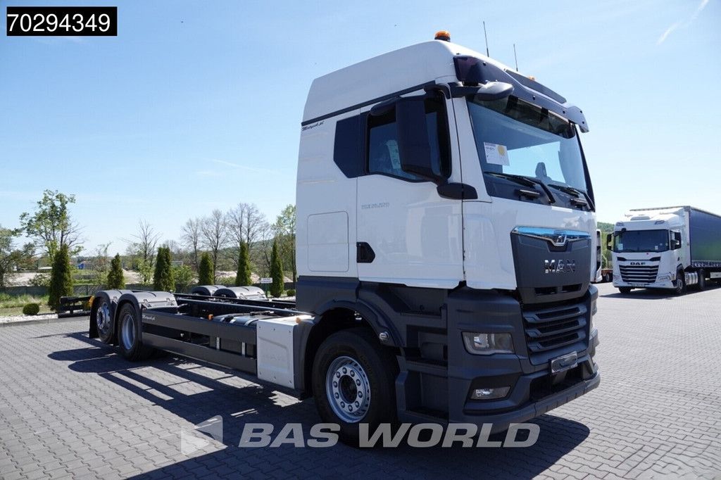 MAN TGX TGX 26.520 6X2 Lift-Steering Axle Euro 6