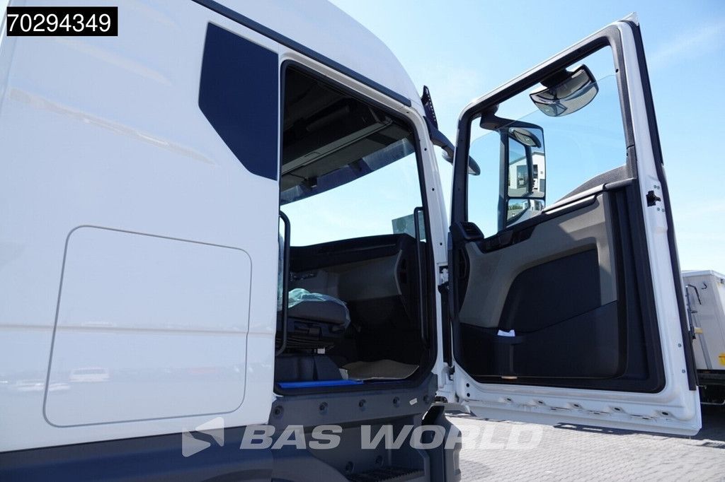 MAN TGX TGX 26.520 6X2 Lift-Steering Axle Euro 6