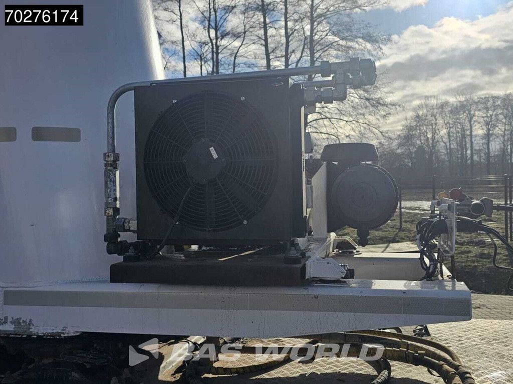 Spitzer SF2755/4P 3 axles 55m3 Liftachse