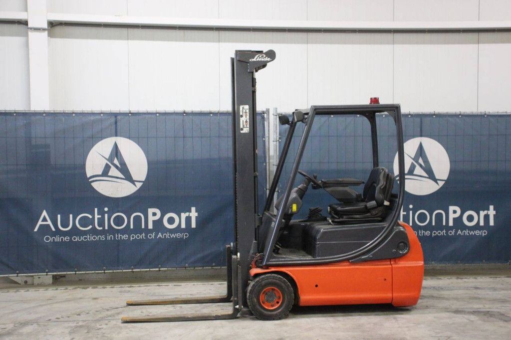 Forklift Linde E16C-02 Electric 1600kg 4.85m 2000