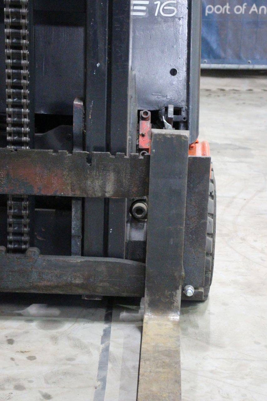 Forklift Linde E16C-02 Electric 1600kg 4.85m 2000