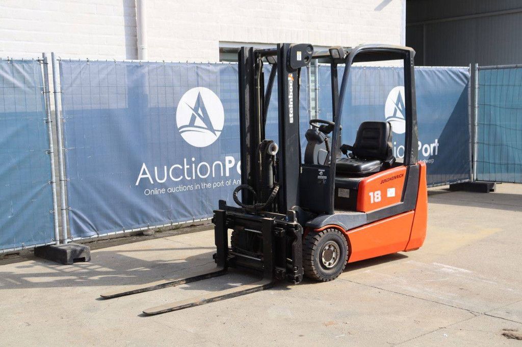 Gabelstapler Jungheinrich Modell 18 Elektro 1500kg 3,3m 2001