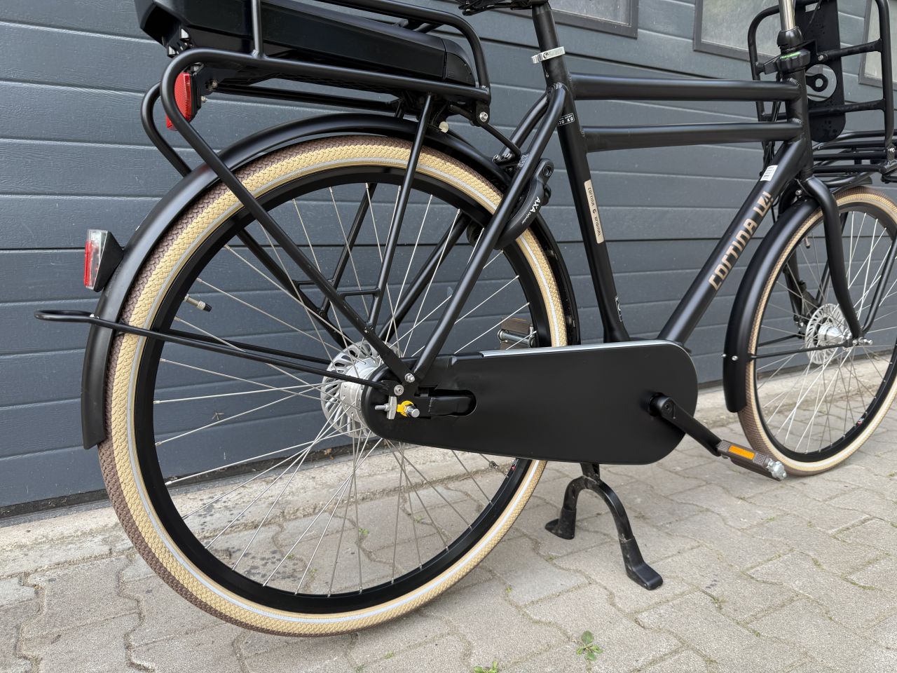 Cortina E-bike E-U4 Bosch - 1570 km (incl btw en fact.)