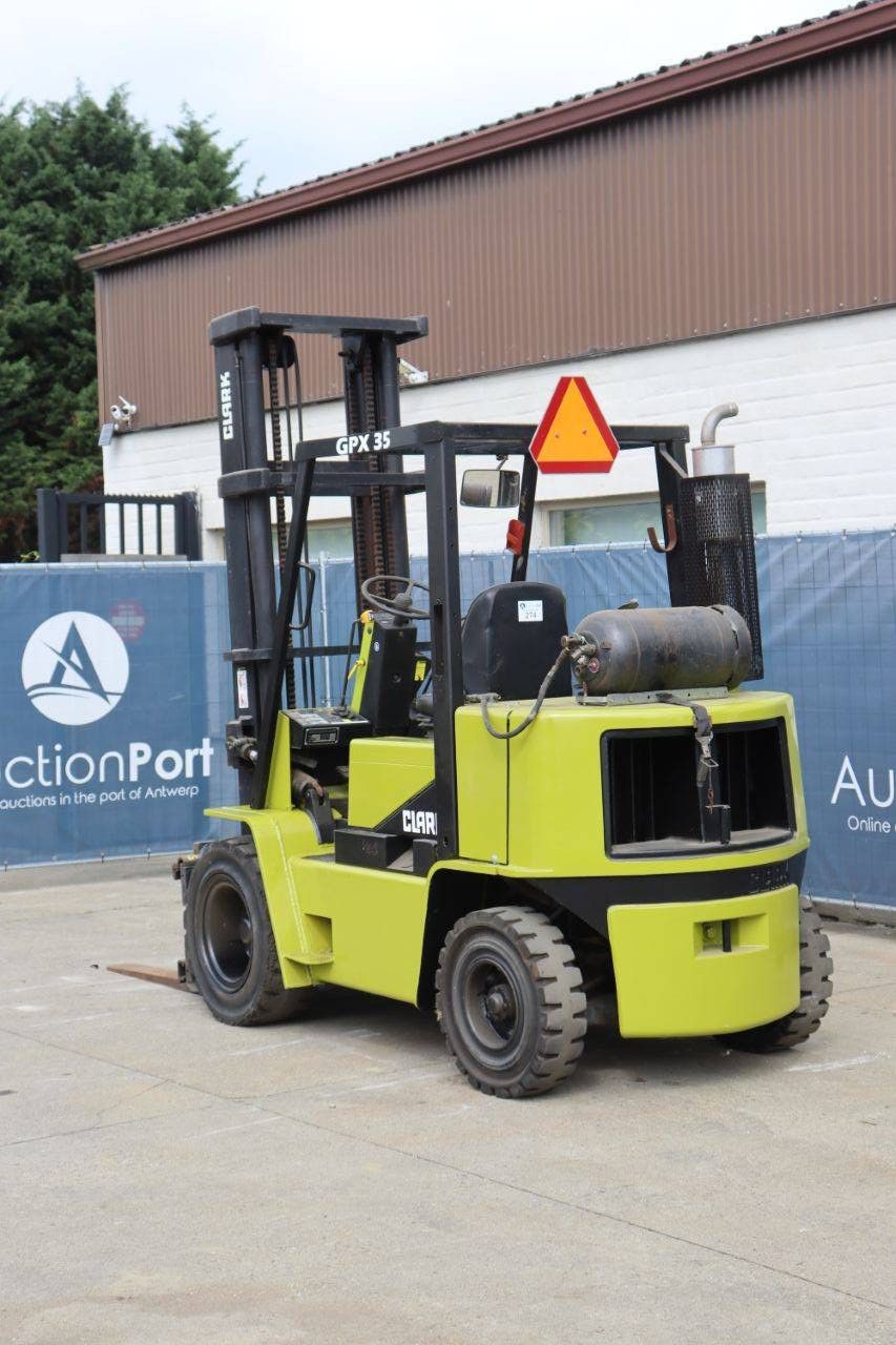 Gabelstapler Clark GPX 35 LPG Treibgas 3500kg 4,38m