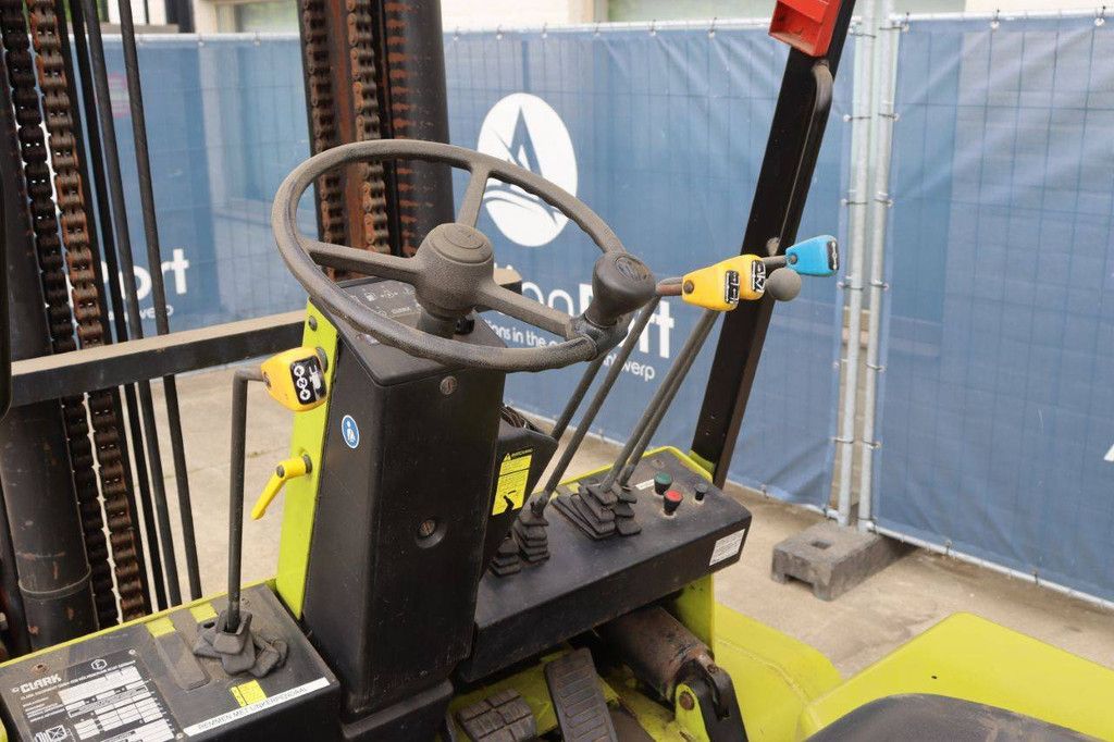 Gabelstapler Clark GPX 35 LPG Treibgas 3500kg 4,38m