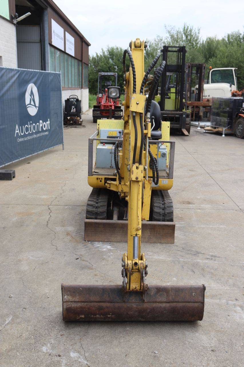 Mini excavator Yuchai D8T Diesel 2018