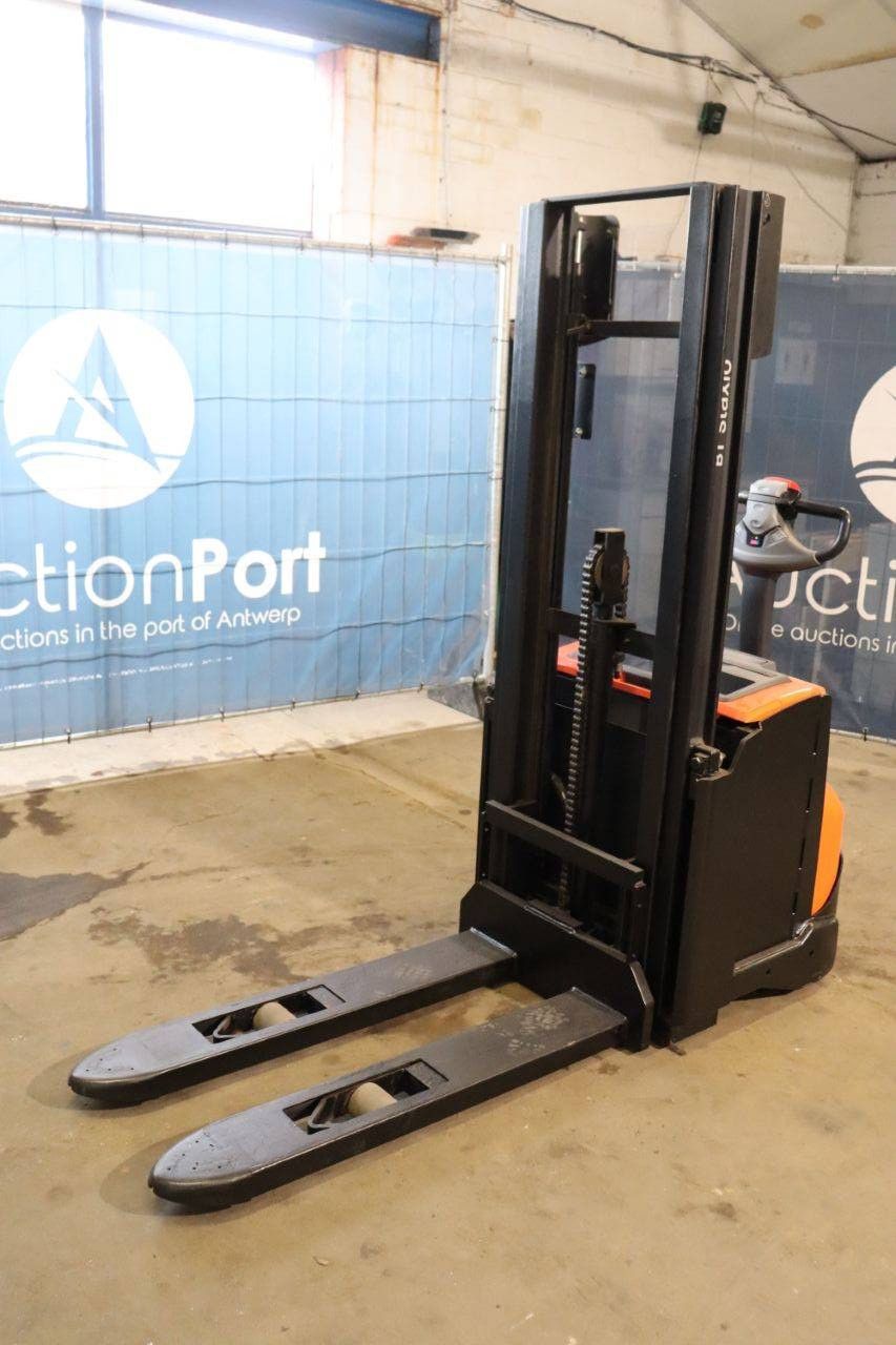 Stacker Toyota SWE120 Electric 1200kg 2018