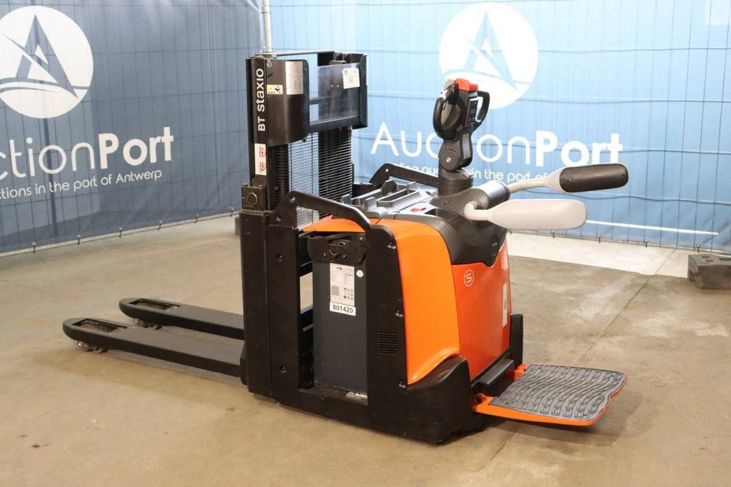 Toyota SPE200D Electric Stacker 1000kg 2.0m 2021