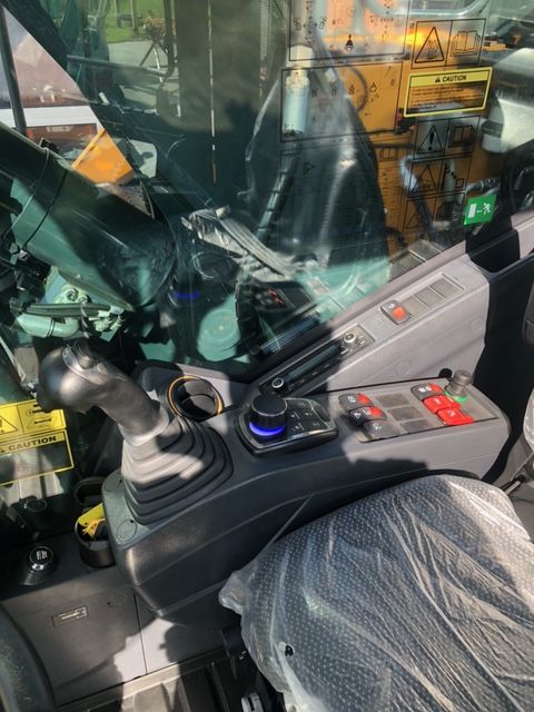 Hyundai HW140A