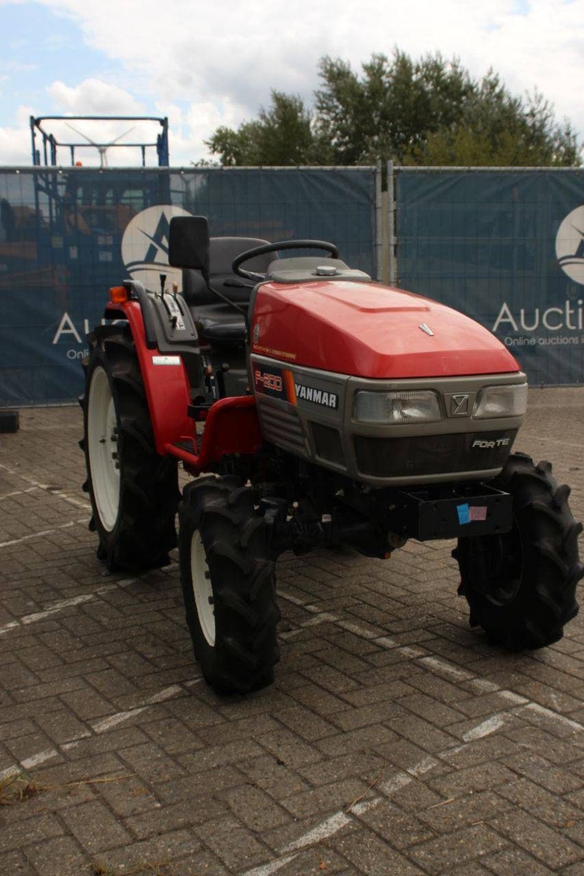 Minitraktor Yanmar F-200 Diesel 20 PS