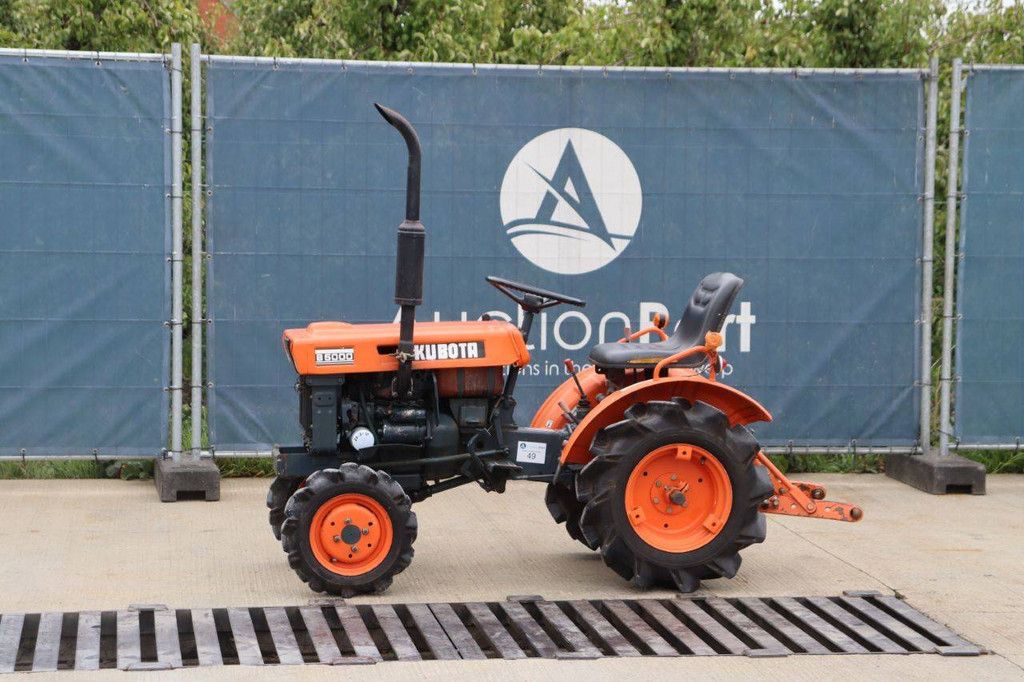 Minitraktor Kubota B5000 Diesel 12 PS (Marge)