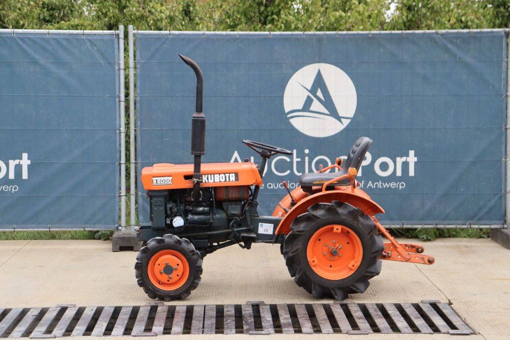 Minitraktor Kubota B5000 Diesel 12 PS (Marge)