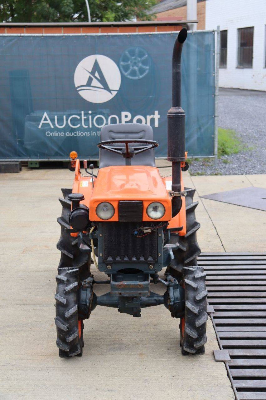 Minitraktor Kubota B5000 Diesel 12 PS (Marge)