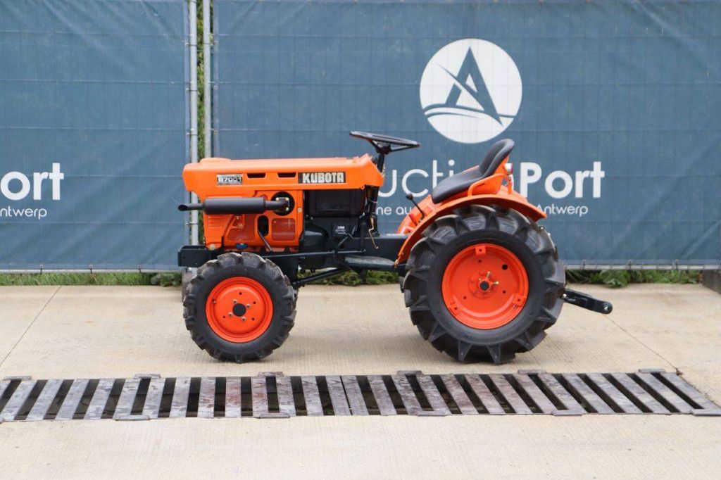 Mini tractor Kubota B7001DT Diesel 14hp Refit