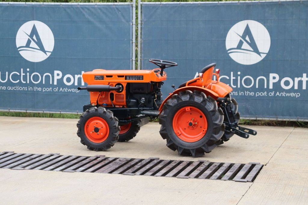 Mini tractor Kubota B7001DT Diesel 14hp Refit