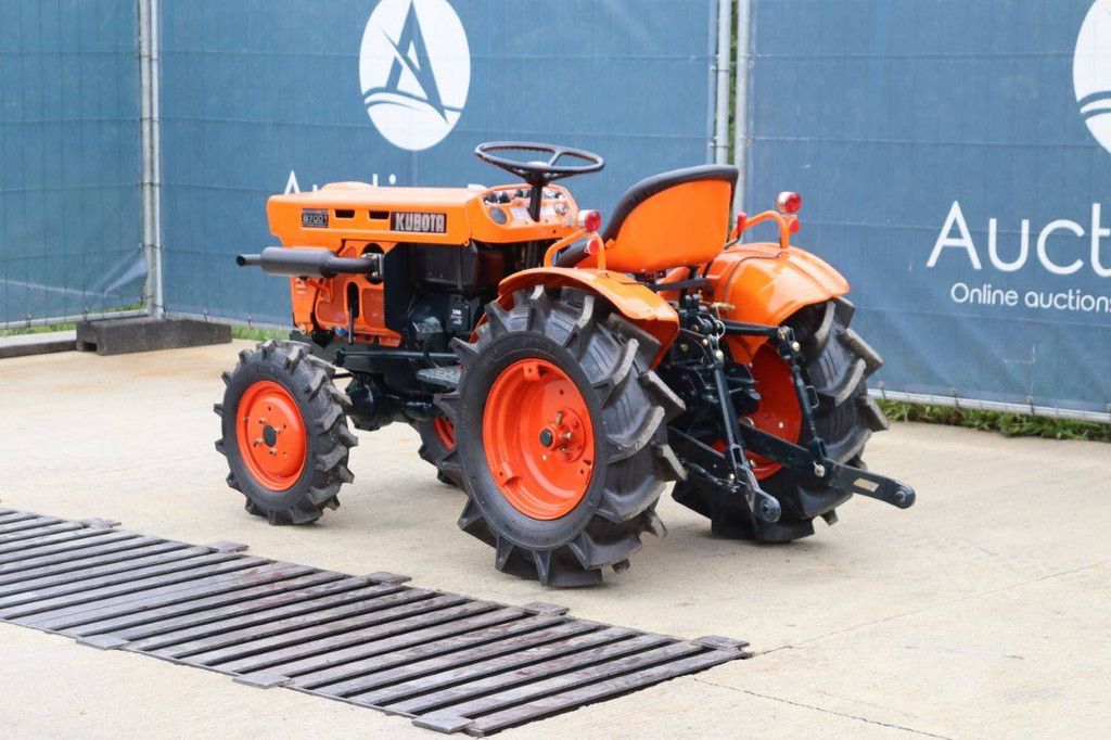 Mini tractor Kubota B7001DT Diesel 14hp Refit