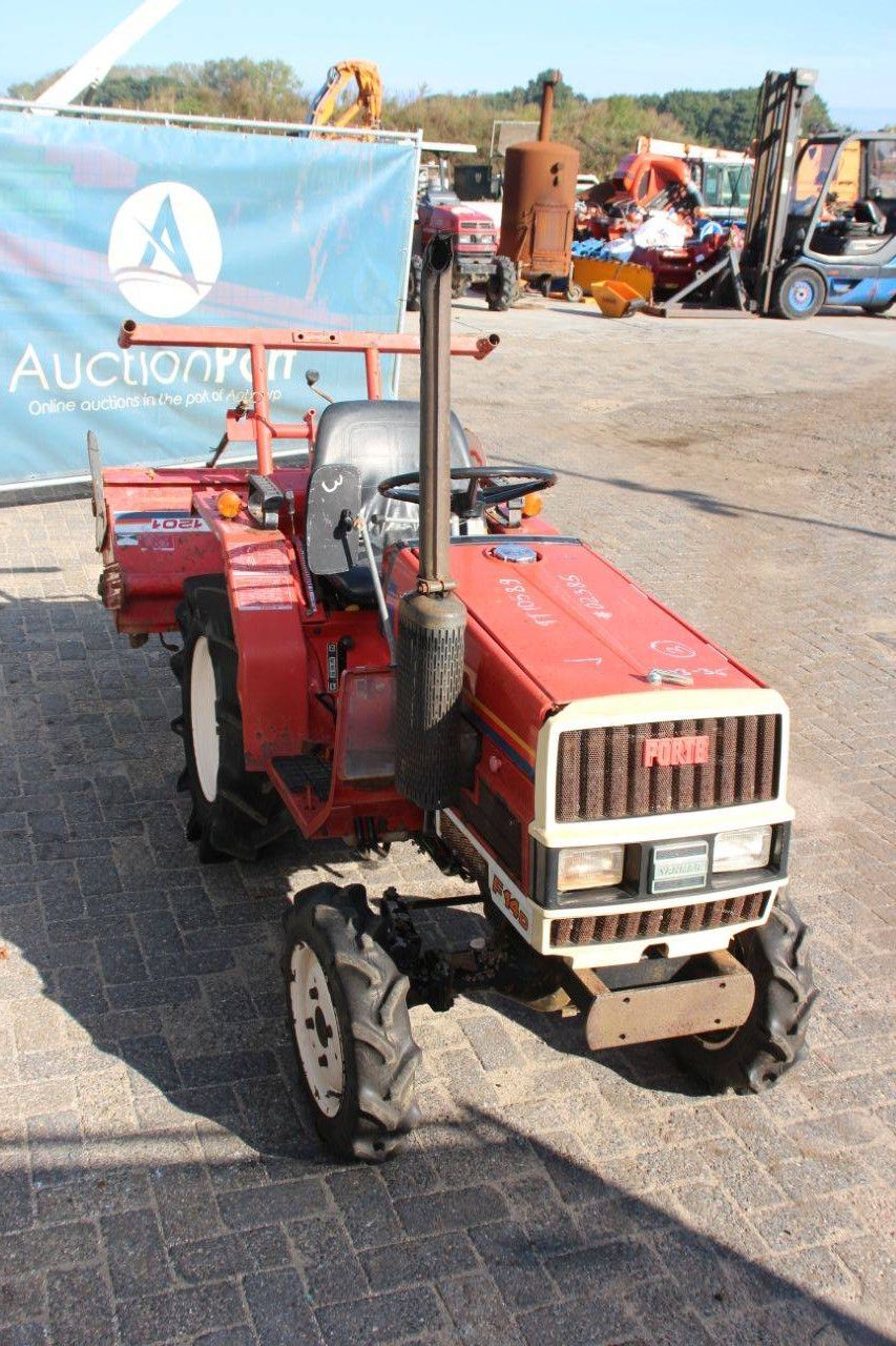 Minitraktor Yanmar F14D Diesel 14 PS mit Grubber