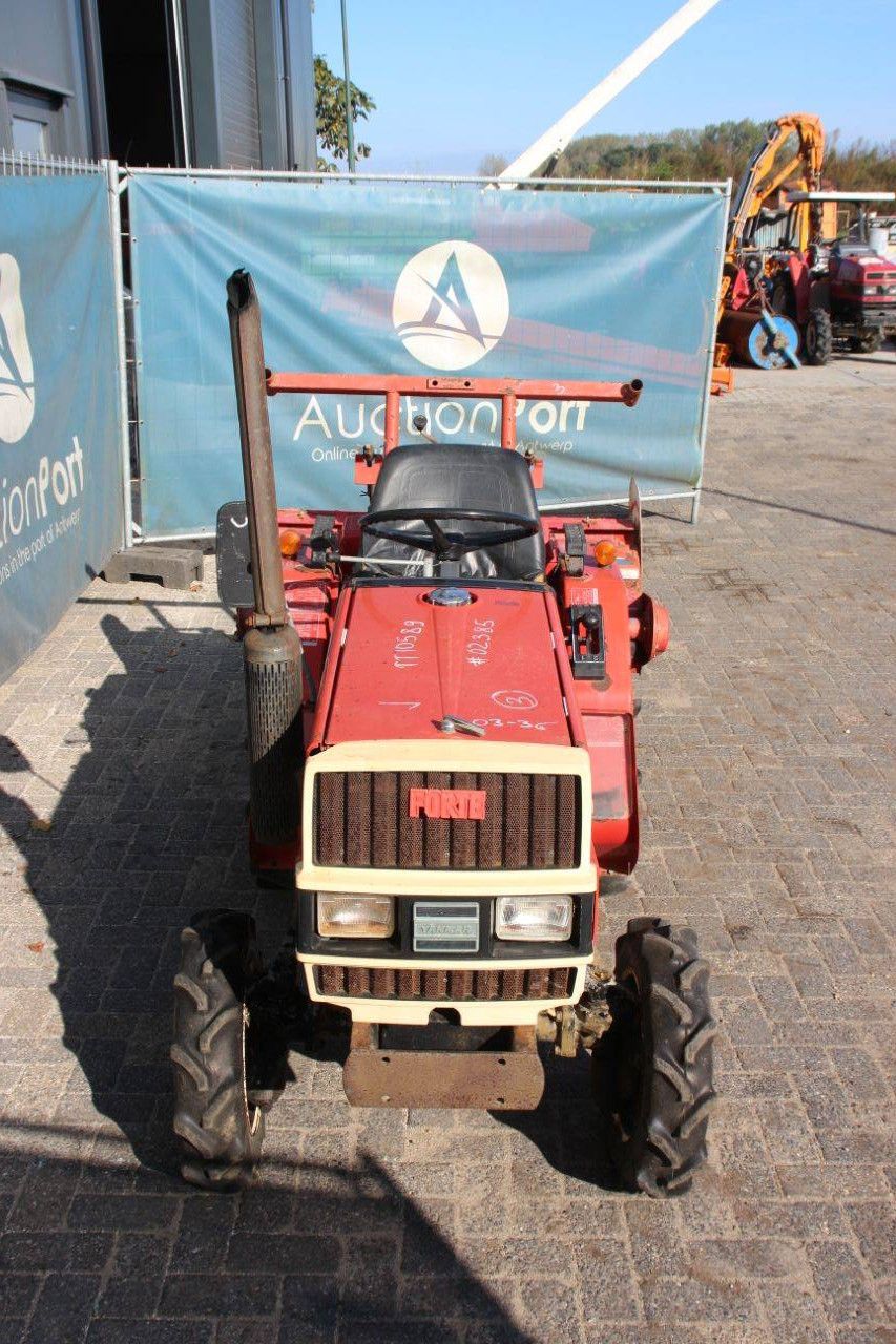 Minitraktor Yanmar F14D Diesel 14 PS mit Grubber