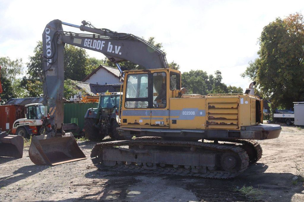 Raupenbagger Volvo EC230B Diesel 1999