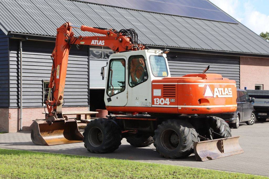 Wheel excavator Atlas 1304 Diesel 1997