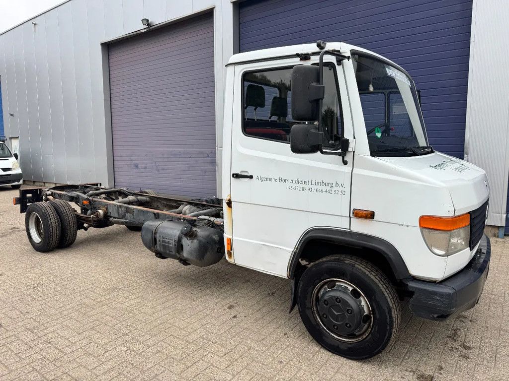 Mercedes-Benz VARIO 815D **CHASSIS-VARIO 815D**