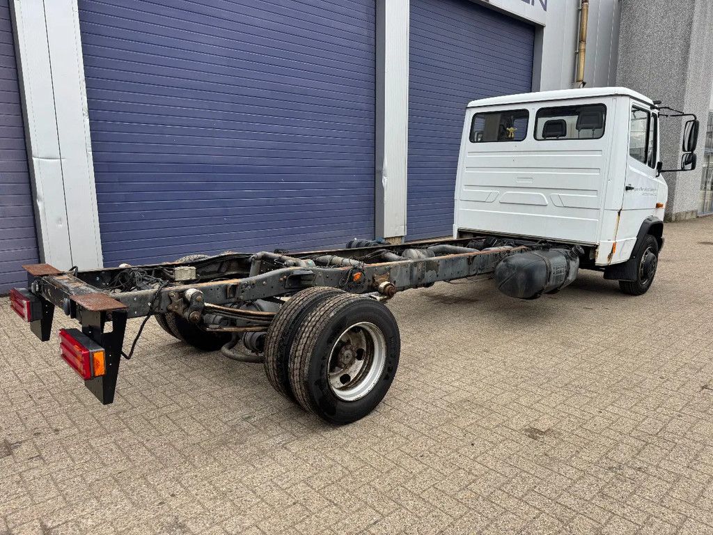 Mercedes-Benz VARIO 815D **CHASSIS-VARIO 815D**
