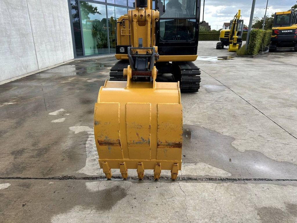 Raupenbagger Caterpillar 306 Diesel 36,5 kW 2016