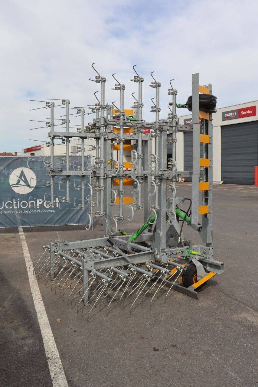 Wiesenschlepper Joskin Scariflex R6S5 2019