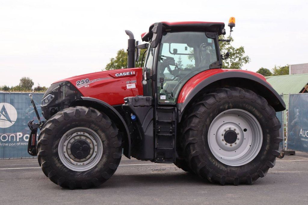 Tractor Case IH Optum 250 CVX Diesel 250hp 2019