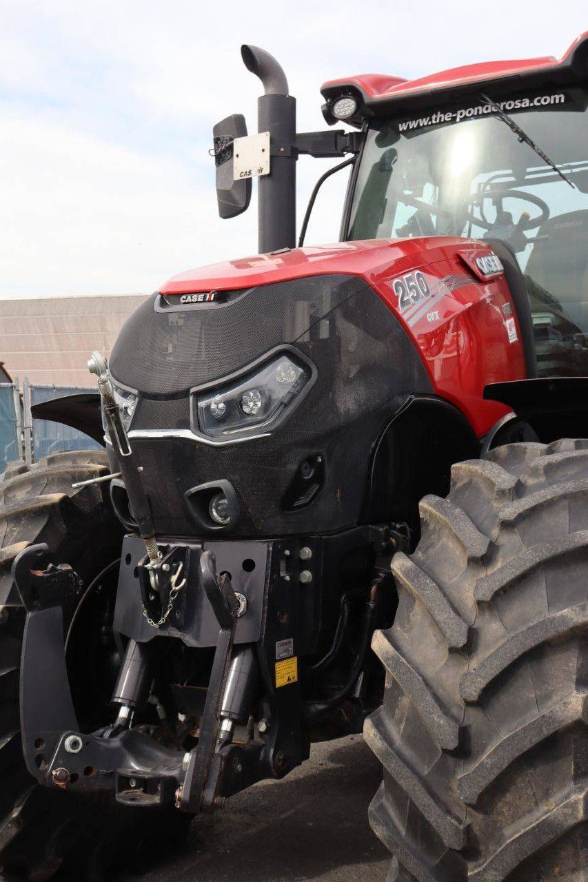 Tractor Case IH Optum 250 CVX Diesel 250hp 2019