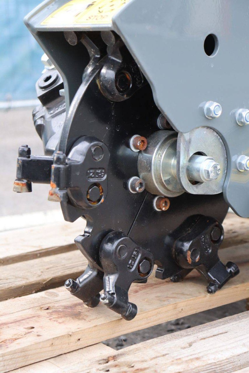 Hydraulische Baumstumpffräse BSFH20S 2022
