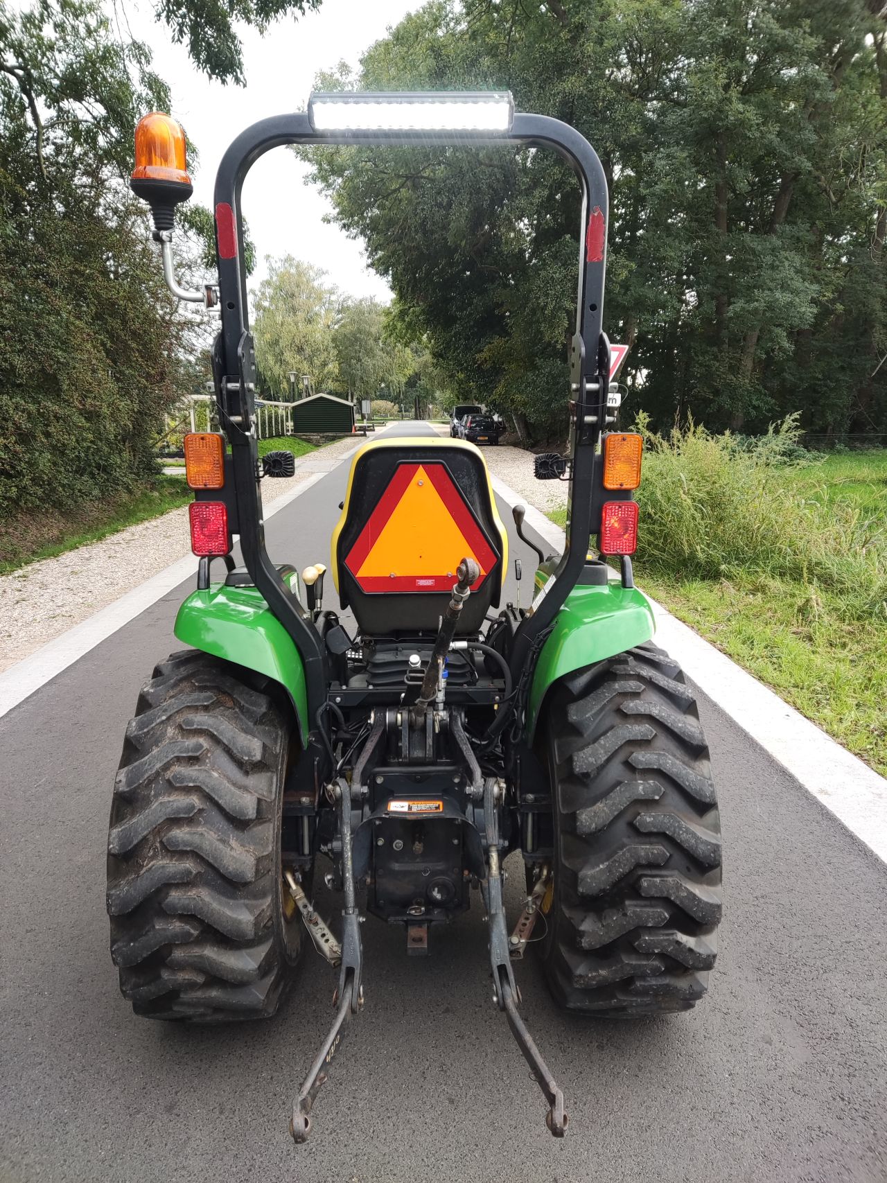 JOHN DEERE 4310 tractor (type 4310, 31 pk, Yanmar diesel)