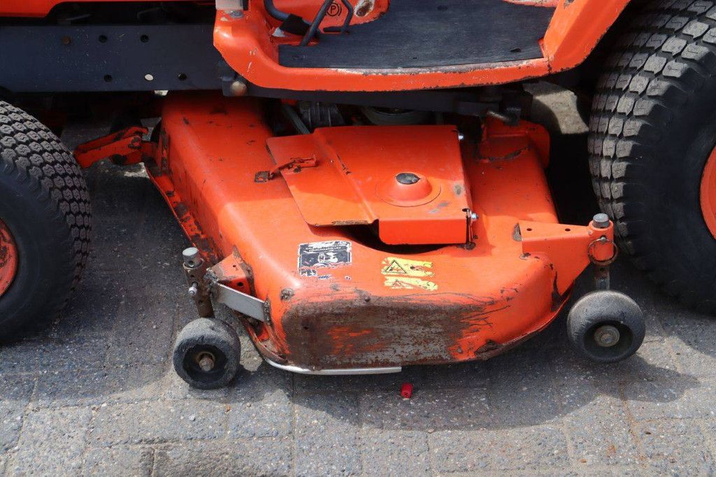 Kubota BX2200D Diesel-Aufsitzmäher (Marge)