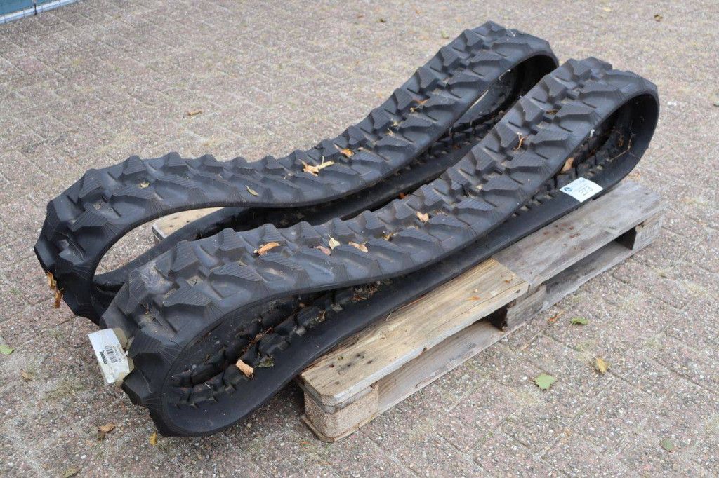 Lot of Tracks Yachoo T230x48x72