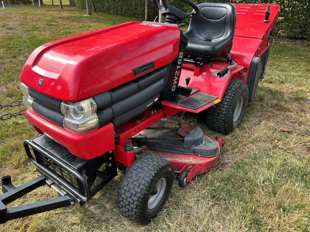 Westwood GW216B HST Riding Mower