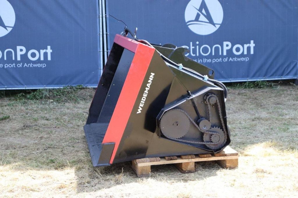 Feeder Attachment Weidemann