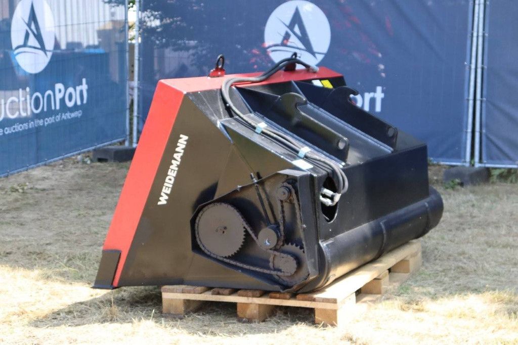 Feeder Attachment Weidemann