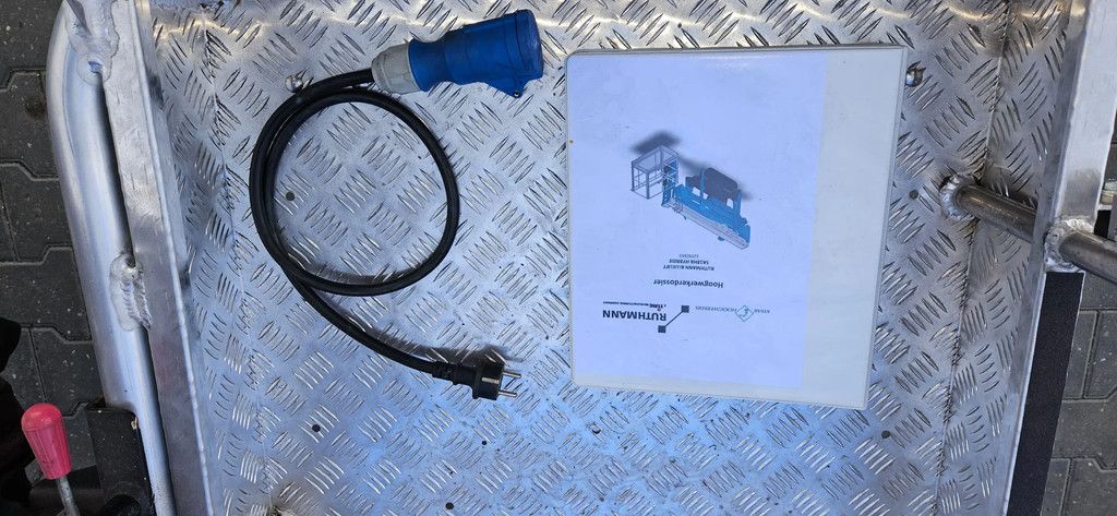 Ruthmann SA18 HD bleulift HYBRIDE spinhoogwerker