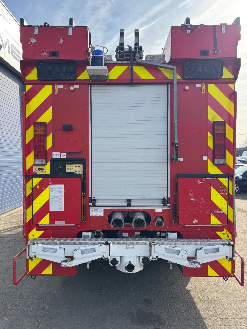 Mercedes-Benz ATEGO 1325 **FIRETRUCK-2000LTR TANK