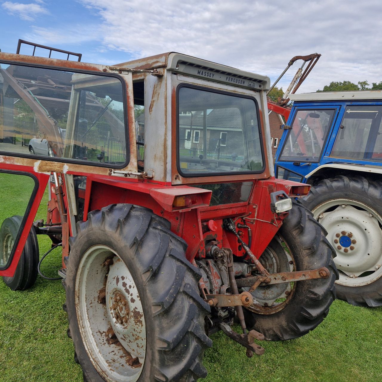 Massey feguson 550