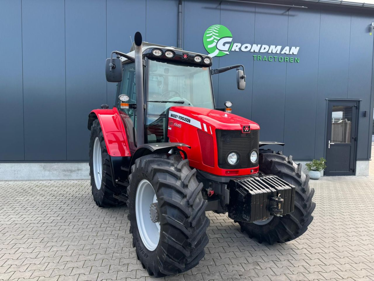 Massey Ferguson 6445 Dyna6
