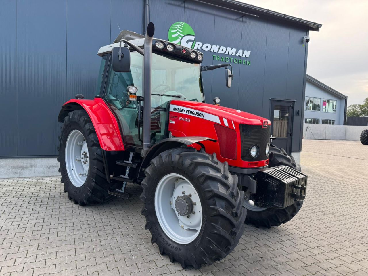 Massey Ferguson 6445 Dyna6