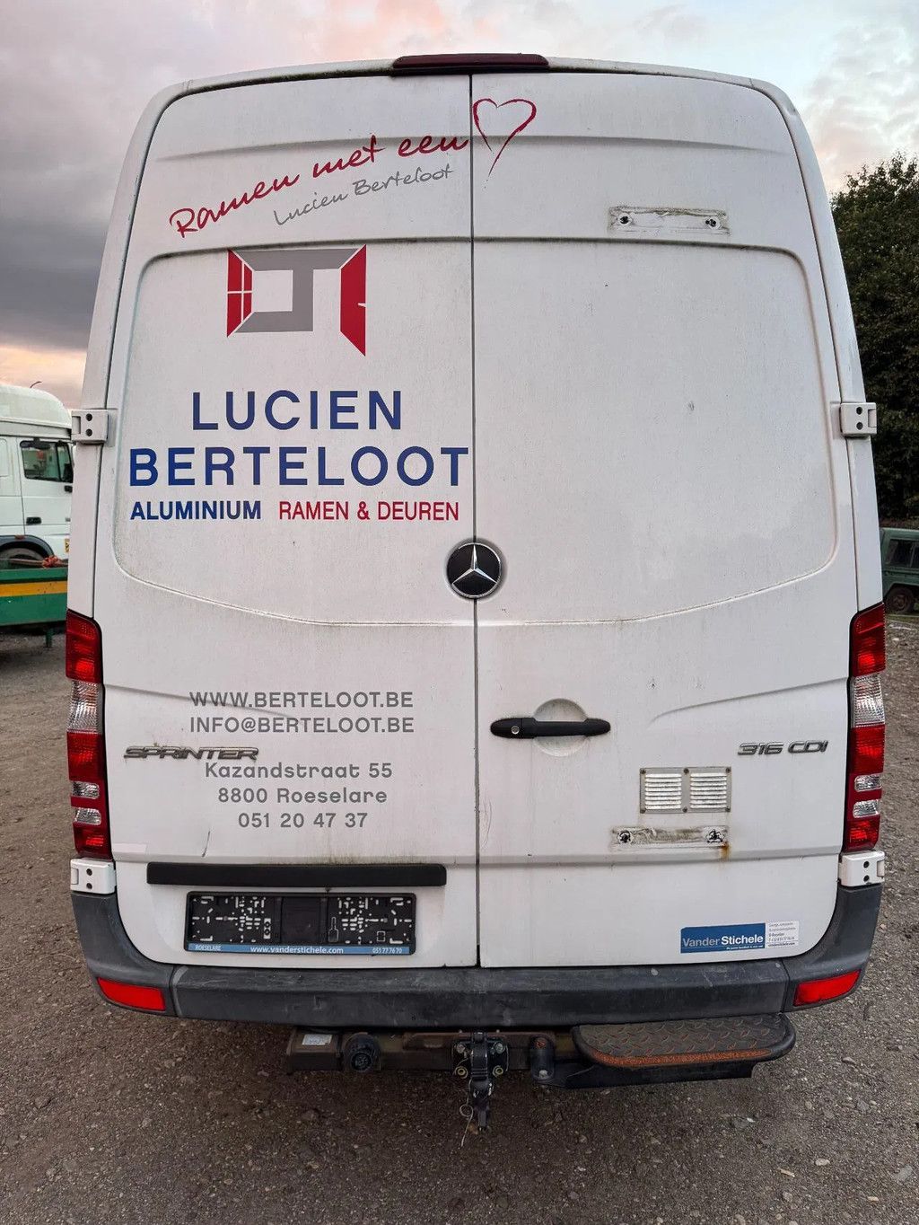Mercedes-Benz Sprinter 316 **EURO5B-ENGINE BROKEN-MOTORSHADEN**