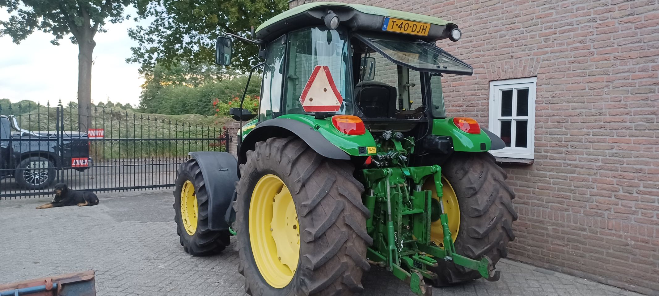 Nette john deere 5820 bouwjaar 2004 kruipbak