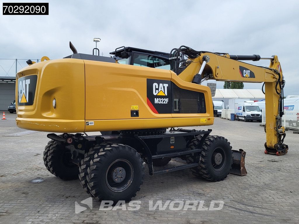 Caterpillar M322 F