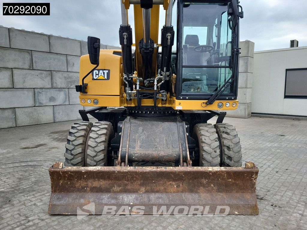 Caterpillar M322 F