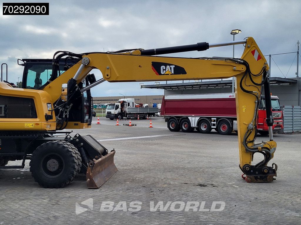 Caterpillar M322 F