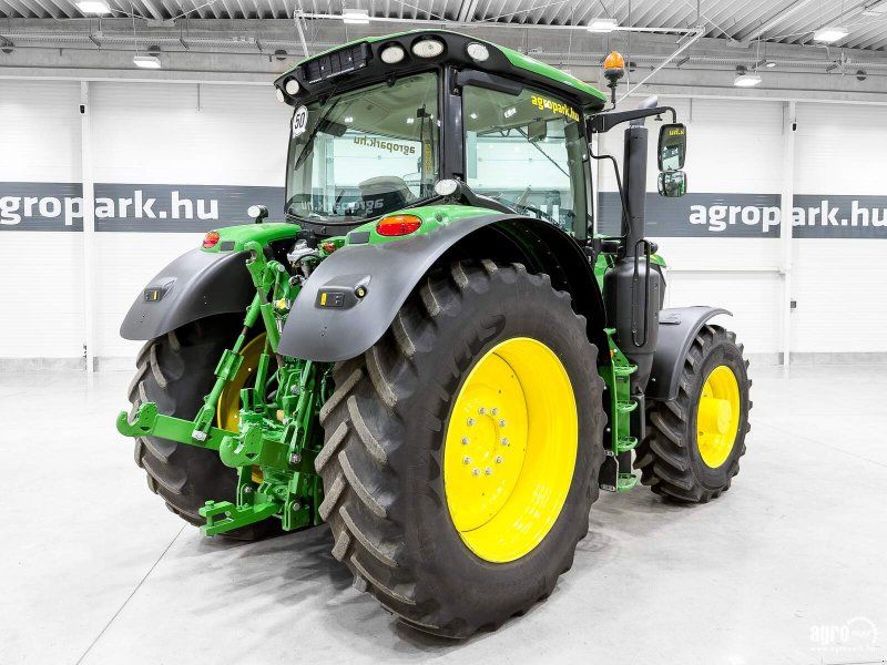 John Deere 6175R
