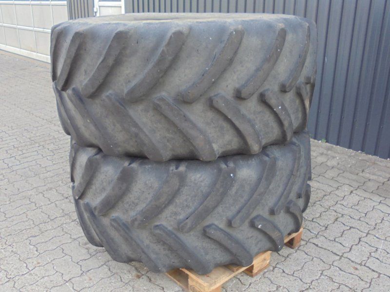 Goodyear titrac DT824