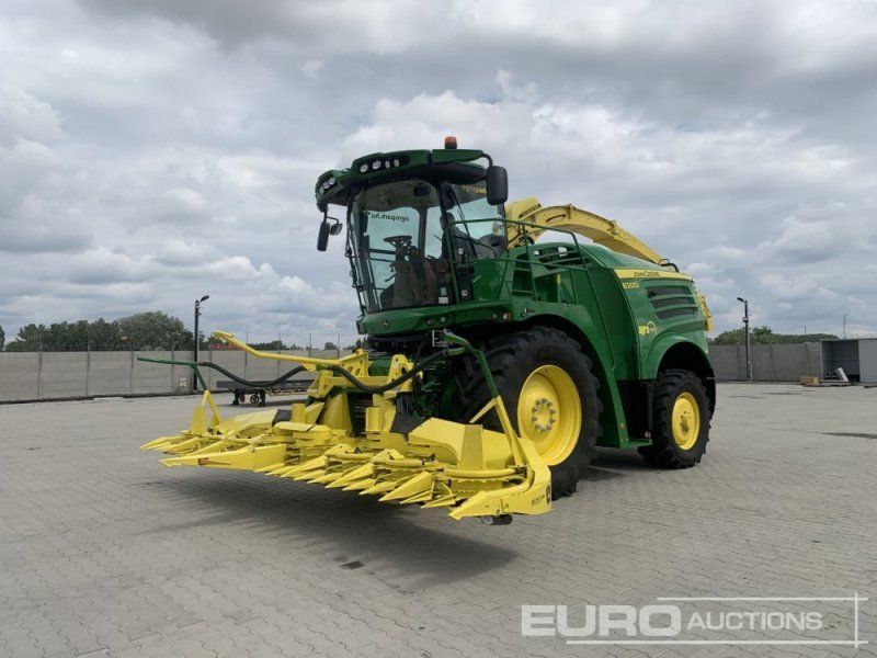John Deere 8200